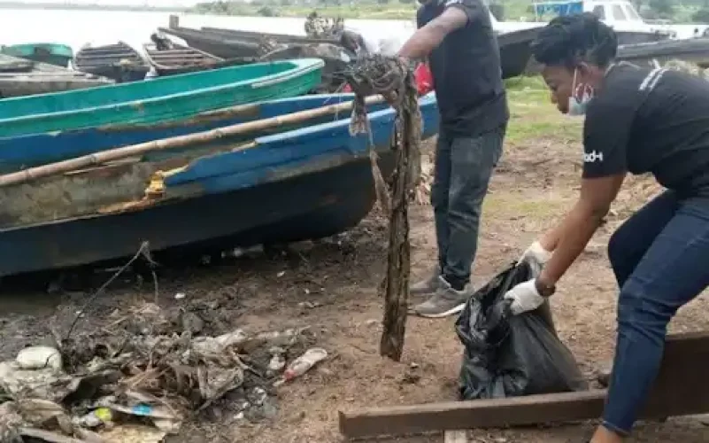 The Oguta Lake Clean and Green Project (1)